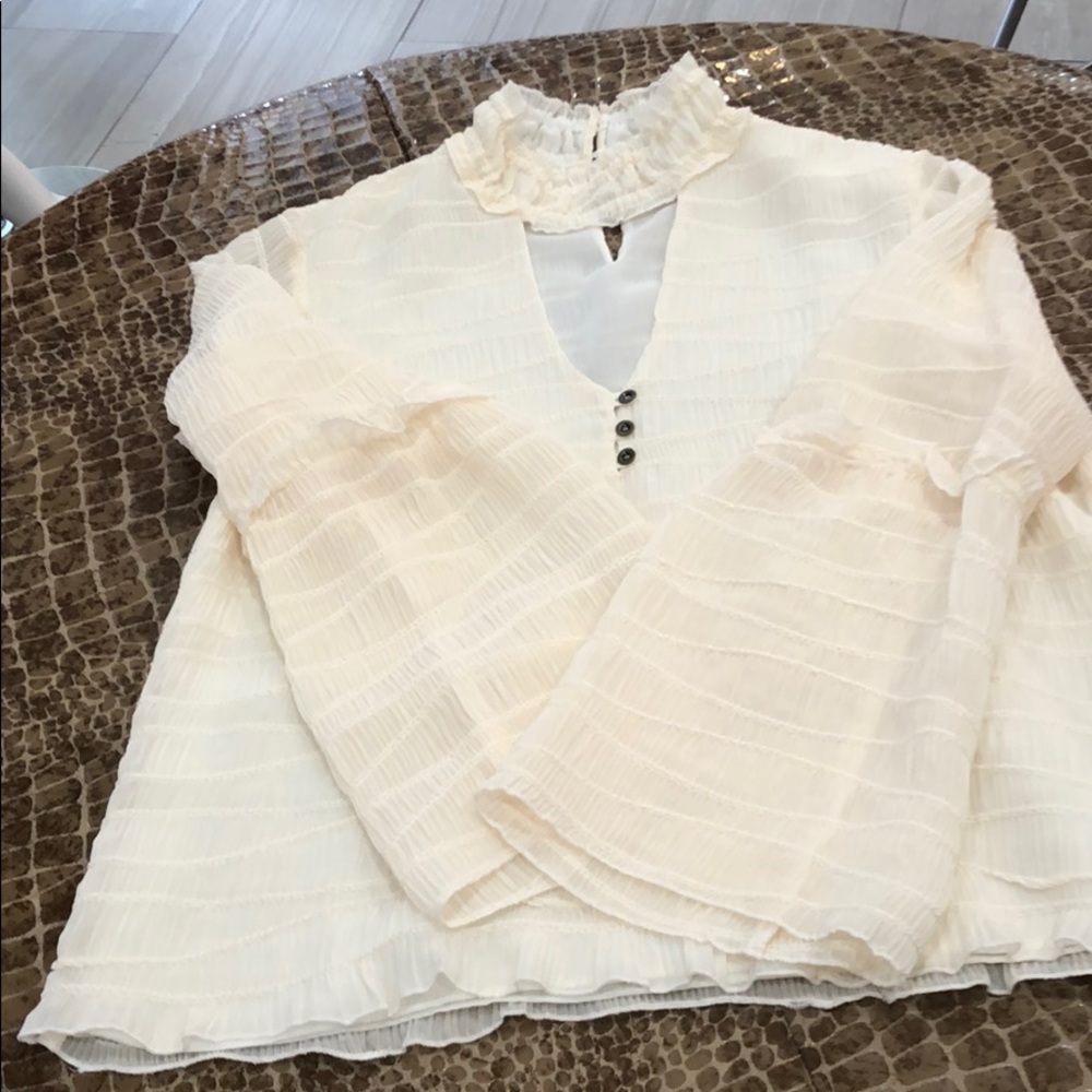 blouse
